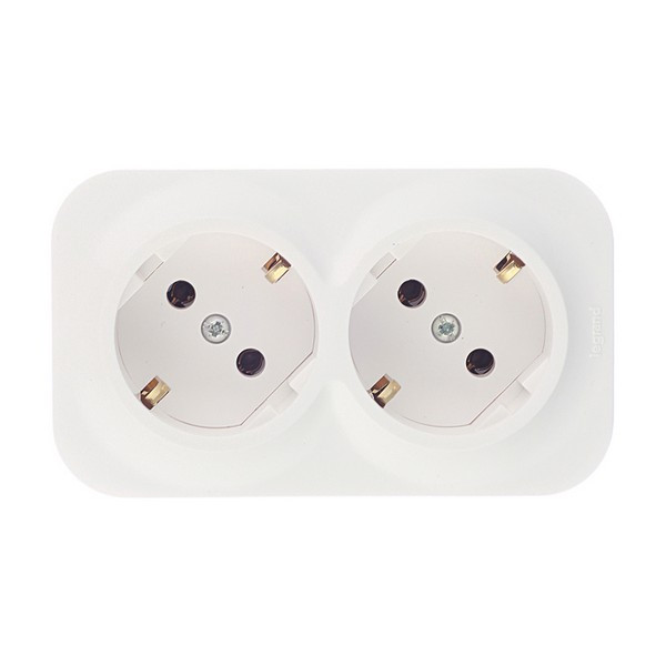 Розетка Legrand Quteo 782213 двойная открытая установка белая с заземлением