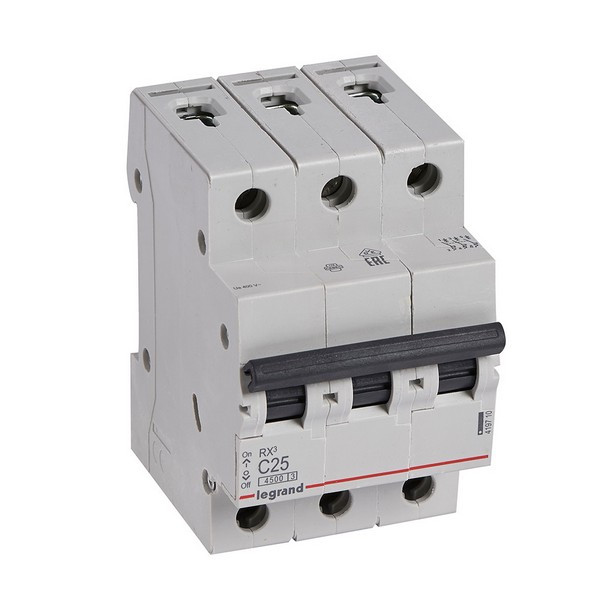 Автоматический выключатель Legrand RX3 (419710) 3P 25А тип C 4,5 кА 220 В на DIN-рейку