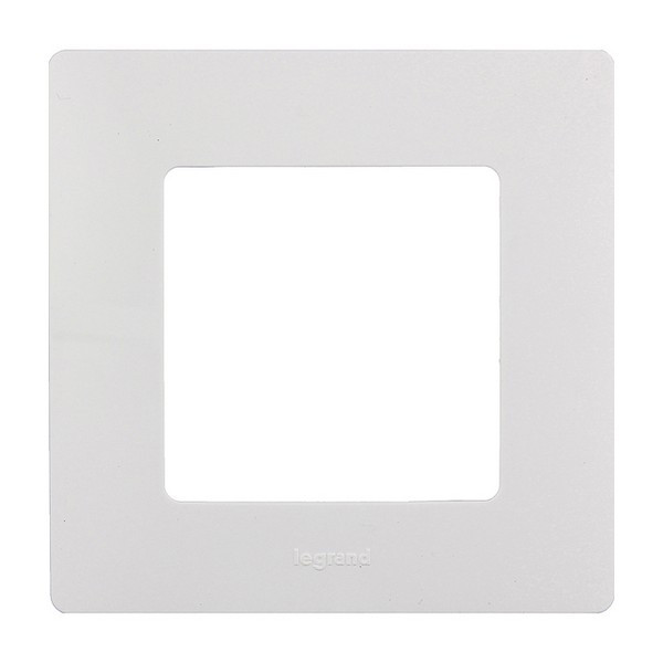 Рамка Legrand Etika 672501 одноместная универсальная белая
