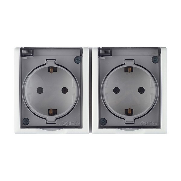 Розетка Simon 15 Aqua двойная 1594433-030 открытая установка белая с заземлением IP54 с крышкой